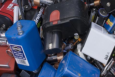 黄冈红安正规公司上门回收汽车电池,高价废旧电池回收